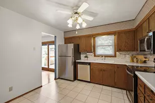 9 Esther Ct, Madison, WI 53714 - Photo 15