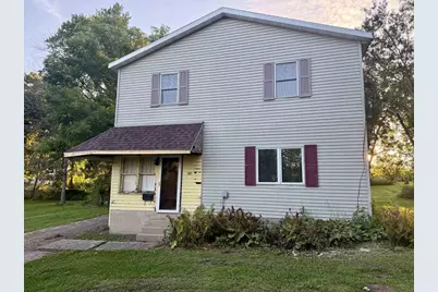 305 Rosedale Avenue, Fox Lake, WI 53933 - Photo 1