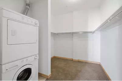 309 W Washington Avenue #412, Madison, WI 53703 - Photo 19