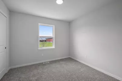 203 Dahlia Drive, Stoughton, WI 53589 - Photo 25