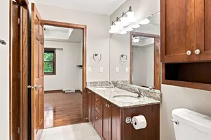 533 Hill St, Baraboo, WI 53913 - Photo 23