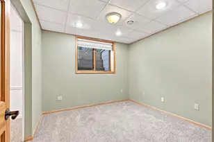 533 Hill St, Baraboo, WI 53913 - Photo 35