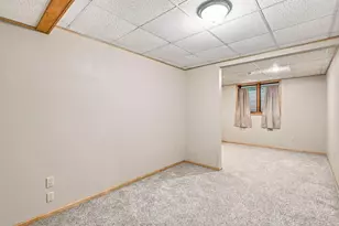 533 Hill St, Baraboo, WI 53913 - Photo 33