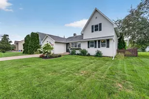 106 W 2nd St, Waunakee, WI 53597 - Photo 37