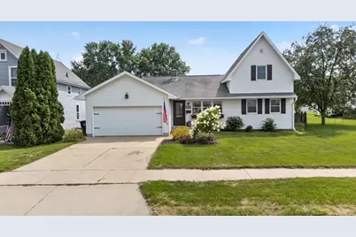 106 W 2nd Street, Waunakee, WI 53597 - Photo 1