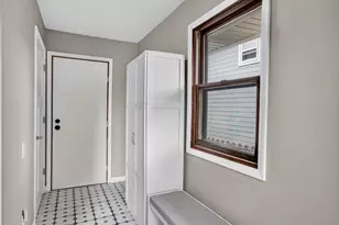 106 W 2nd St, Waunakee, WI 53597 - Photo 25