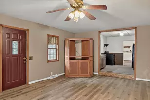 525 W Bannerman Ave, Redgranite, WI 54970 - Photo 11