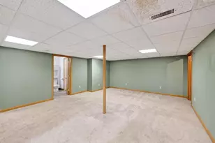 801 E Chestnut St, Pardeeville, WI 53954 - Photo 21