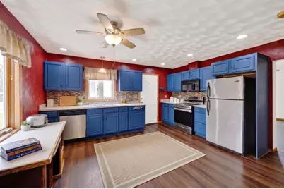 801 E Chestnut Street, Pardeeville, WI 53954 - Photo 9