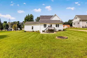 801 E Chestnut St, Pardeeville, WI 53954 - Photo 29