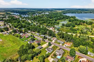 801 E Chestnut St, Pardeeville, WI 53954 - Photo 43