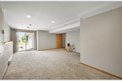 1502 Waldorf Boulevard, Madison, WI 53719 - Photo 33