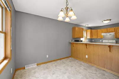 1502 Waldorf Boulevard, Madison, WI 53719 - Photo 15