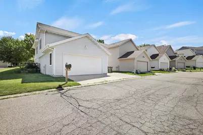 1502 Waldorf Boulevard, Madison, WI 53719 - Photo 5