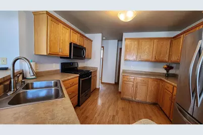 9412 Briar Haven Drive, Madison, WI 53593 - Photo 13