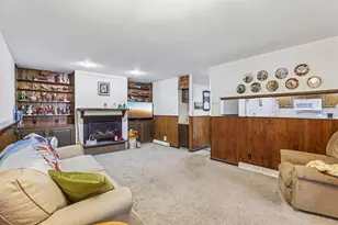 N1615 Poeppel Rd, Fort Atkinson, WI 53538 - Photo 11