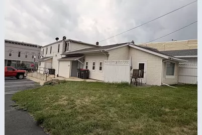 102 E Main Street, Janesville, WI 53536 - Photo 5