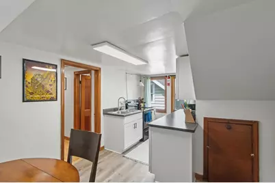 157 Jackson Street, Madison, WI 53704 - Photo 3
