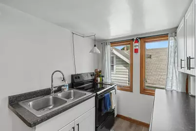 157 Jackson Street, Madison, WI 53704 - Photo 7