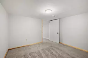 13 Arizona Cir, Madison, WI 53704 - Photo 33