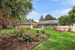 13 Arizona Cir, Madison, WI 53704 - Photo 35