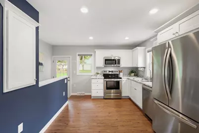13 Arizona Circle, Madison, WI 53704 - Photo 11