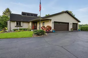 5837 N Valley Dr, Milton, WI 53563 - Photo 17