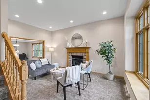 2 Cranbrook Cir, Madison, WI 53719 - Photo 3