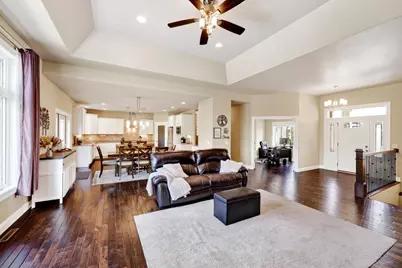 3122 Saddle Brooke Trail, Sun Prairie, WI 53590 - Photo 5