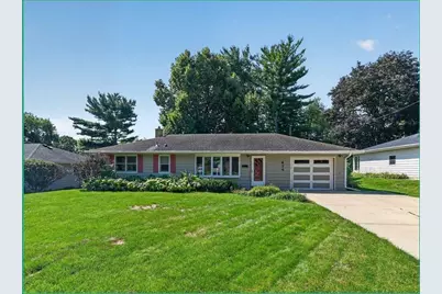 414 Woody Lane, Monona, WI 53716 - Photo 11