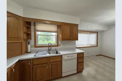 217 W 23rd Street, Monroe, WI 53566 - Photo 25