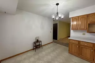 217 W 23rd St, Monroe, WI 53566 - Photo 21