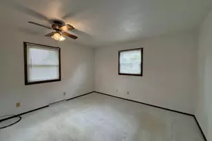 217 W 23rd St, Monroe, WI 53566 - Photo 31
