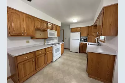 217 W 23rd Street, Monroe, WI 53566 - Photo 23