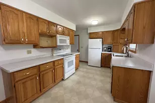 217 W 23rd St, Monroe, WI 53566 - Photo 23