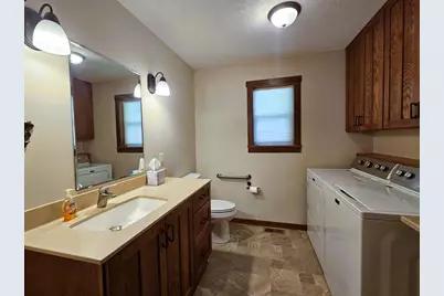 11215 Midway Court, Freeman, WI 54624 - Photo 11