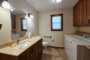 11215 Midway Ct, Freeman, WI 54624 - Photo 11