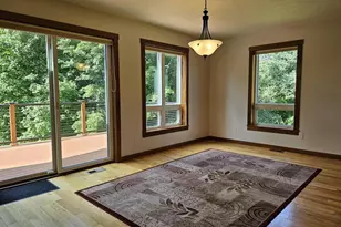 11215 Midway Ct, Freeman, WI 54624 - Photo 5