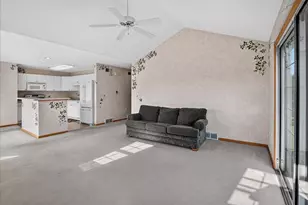377 Concord Dr, Oregon, WI 53575 - Photo 17