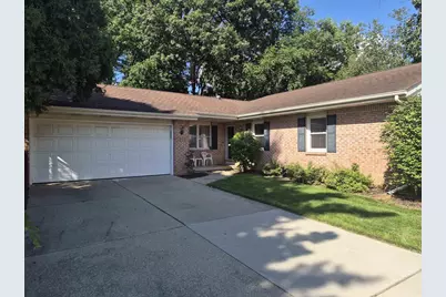 3211 Briar Crest Drive, Janesville, WI 53546 - Photo 3