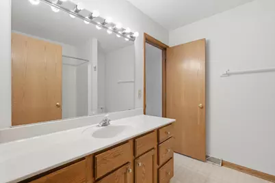 2348 Steven Street, Sun Prairie, WI 53590 - Photo 9