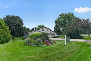 4956 Enchanted Valley Rd, Middleton, WI 53562 - Photo 11