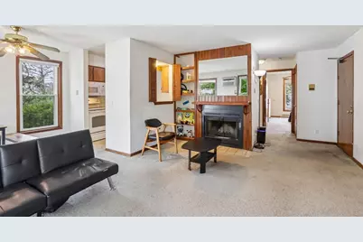 6733 Park Edge Drive #A, Madison, WI 53719 - Photo 7