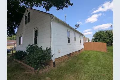 707 Lacrosse Street, Mauston, WI 53948 - Photo 5