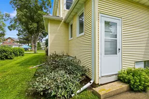 331 W Harrison St, Columbus, WI 53925 - Photo 47