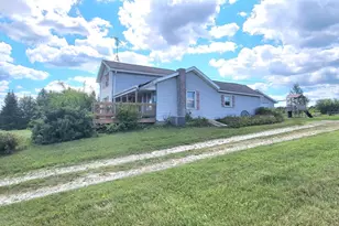 N3442 Center Rd, Waupun, WI 53963 - Photo 1