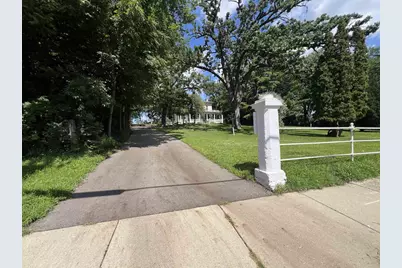 2200 W Memorial Drive, Janesville, WI 53548 - Photo 73
