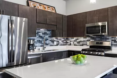 819 E Mifflin Street #304, Madison, WI 53703 - Photo 25