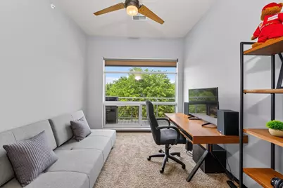 819 E Mifflin Street #304, Madison, WI 53703 - Photo 27