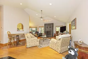 1235 W Sherman Ave, Fort Atkinson, WI 53538 - Photo 7